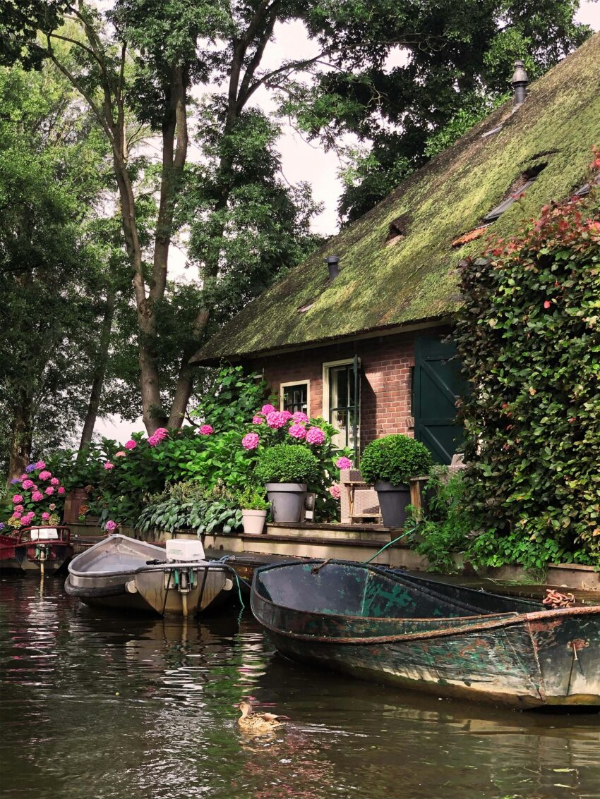 Varen in Giethoorn: Ontdek het Venetië van het noorden